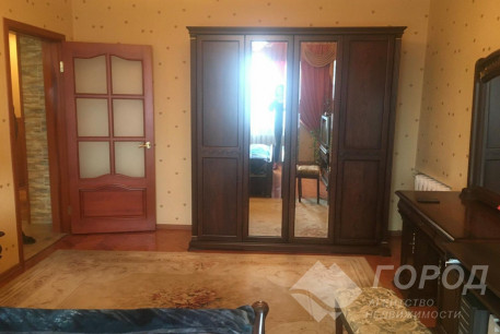 Продам 3-х кімнатну квартиру, Гагарина проспект, Защитников Украины метро (Площадь Восстания), Код: 633008/2