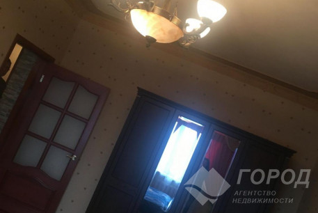 Продам 3-х кімнатну квартиру, Гагарина проспект, Защитников Украины метро (Площадь Восстания), Код: 633008/2