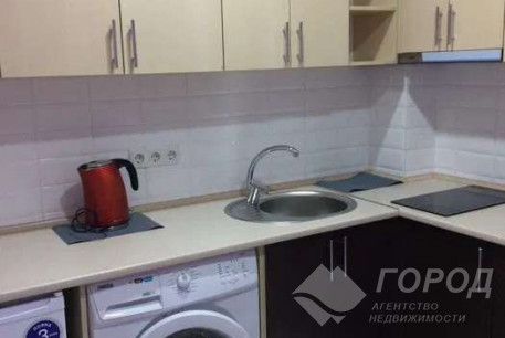 Продам гостинку, Центральный рынок, Южный вокзал метро, Код: 633101/6