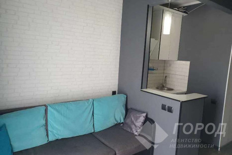 Сдам гостинку, Гагарина проспект, Метростроителей метро, Код: 633565/6