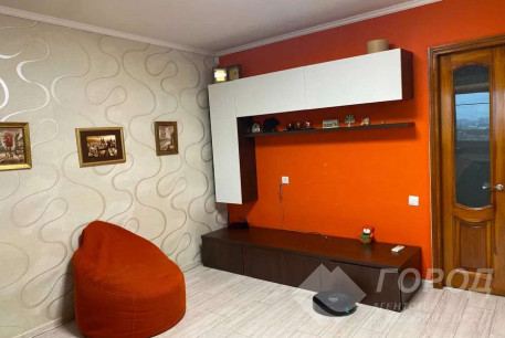 Продам 3-х кімнатну квартиру, Новые дома, Маршала Жукова метро (Дворец спорта), Код: 636754/2