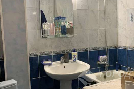 Продам 1-кімнатну малогабаритку, ХТЗ, ХТЗ метро, Код: 636778/3