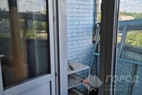 Продам 1-кімнатну квартиру, Аэропорт, Код: 636972/2