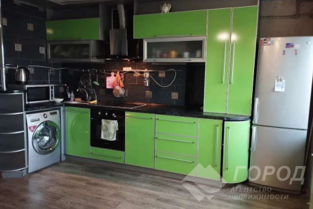 Продам 4-х кімнатну квартиру, Журавлевка, Код: 637231/2