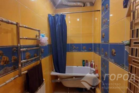 Продам 4-х кімнатну квартиру, Журавлевка, Код: 637231/2