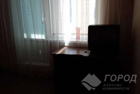 Продам 1-кімнатну малогабаритку, Гагарина проспект, Спортивная метро, Код: 637378/5