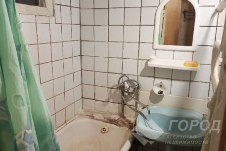 Продам 3-х кімнатну квартиру, Салтовка, ТРК Украина, Код: 638751/29
