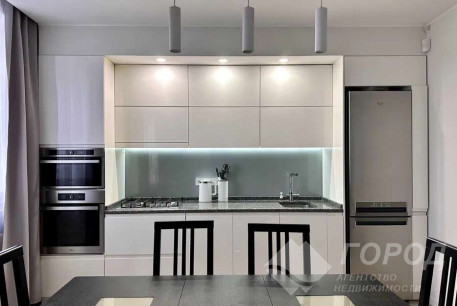 Продам 2-х кімнатну квартиру, Центр, Архитектора Бекетова метро, Код: 639336/2