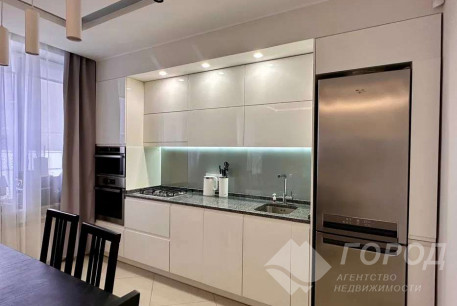 Продам 2-х кімнатну квартиру, Центр, Архитектора Бекетова метро, Код: 639336/2