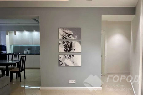 Продам 2-х кімнатну квартиру, Центр, Архитектора Бекетова метро, Код: 639336/2