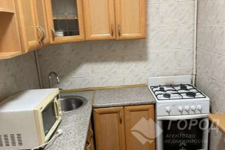 Продам 2-х кімнатну квартиру, Центр, Ярослава Мудрого пл., Код: 639336/3