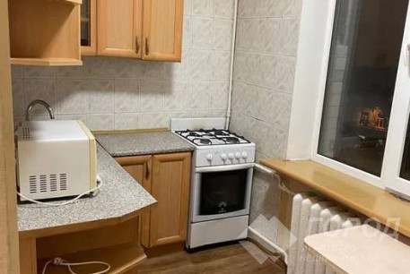 Продам 2-х кімнатну квартиру, Центр, Ярослава Мудрого пл., Код: 639336/3