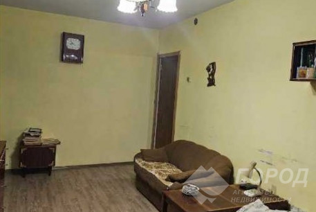 Продам 2-х кімнатну квартиру, Рогань, Код: 640841/51