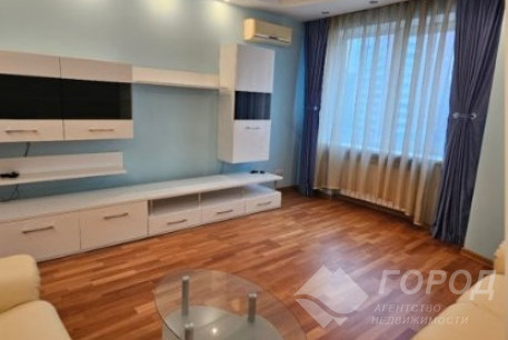 Продам 3-х кімнатну квартиру, Гагарина проспект, Проспект Гагарина метро, Код: 640841/59