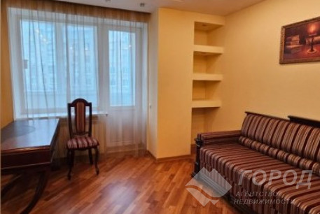 Продам 3-х кімнатну квартиру, Гагарина проспект, Проспект Гагарина метро, Код: 640841/59