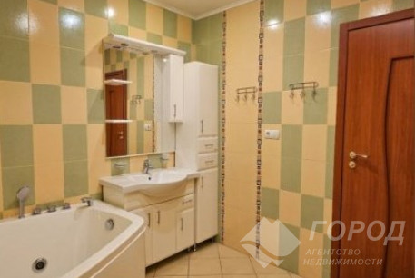 Продам 3-х кімнатну квартиру, Гагарина проспект, Проспект Гагарина метро, Код: 640841/59