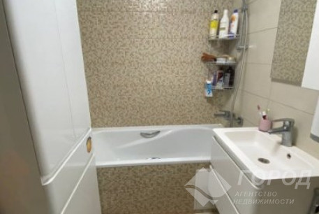 Продам 4-х кімнатну квартиру, Алексеевка, Код: 640841/66