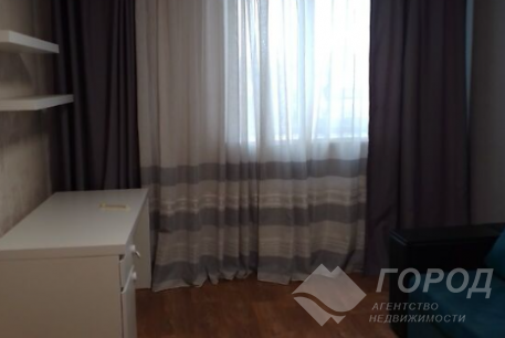 Сдам 2-х кімнатну квартиру, Гагарина проспект, Защитников Украины метро (Площадь Восстания), Код: 640875/6