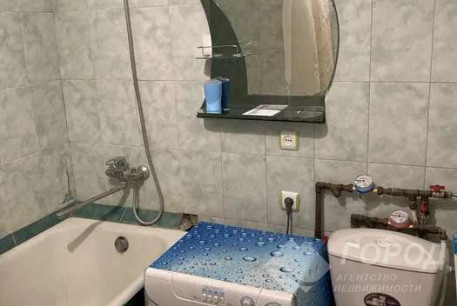 Продам 1-кімнатну квартиру, Новые дома, Армейская метро (Советской Армии), Код: 641110/8