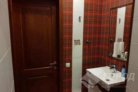 Продам 4-х кімнатну квартиру, Центр, Пушкинская метро, Код: 641183/1