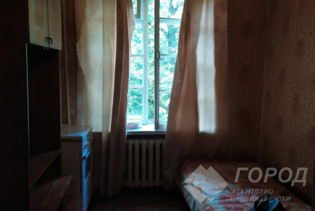 Продам гостинку, ХТЗ, Код: 641703/37