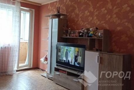 Продам 1-кімнатну квартиру, Рогань, Код: 642094/32