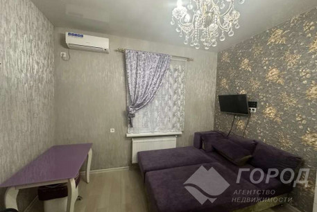 Продам гостинку, Центр, Код: 642286/3