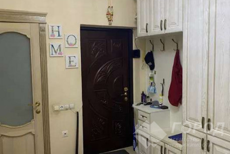 Продам 3-х кімнатну квартиру, , Код: 642779/7