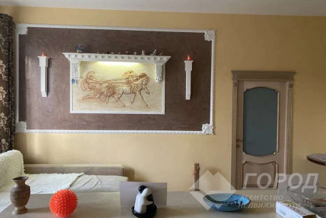 Продам 3-х кімнатну квартиру, , Код: 642779/7