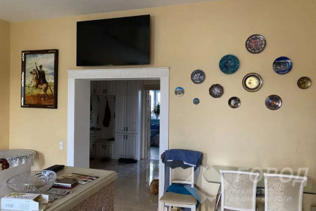 Продам 3-х кімнатну квартиру, , Код: 642779/7