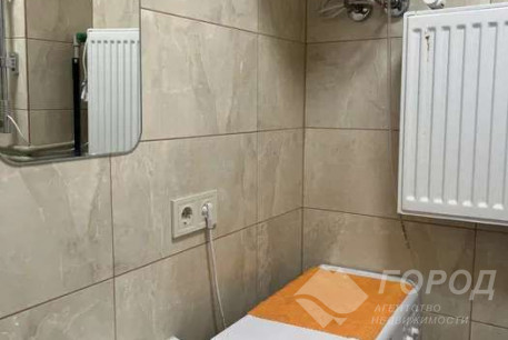 Сдам гостинку, Центральный рынок, Южный вокзал метро, Код: 642920/3