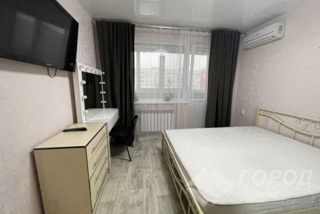 Сдам 2-х кімнатну квартиру, Алексеевка, Тополек, Код: 642972/3