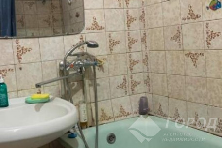 Продам 3-х кімнатну квартиру, Холодная Гора, Код: 643056/47