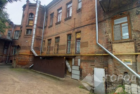 Продам 2-х кімнатну квартиру, Центральный рынок, Код: 643150/15