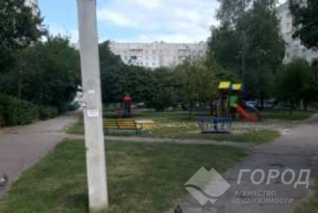 Продам 1-кімнатну квартиру, Рогань, Горизонт, Код: 643198/10