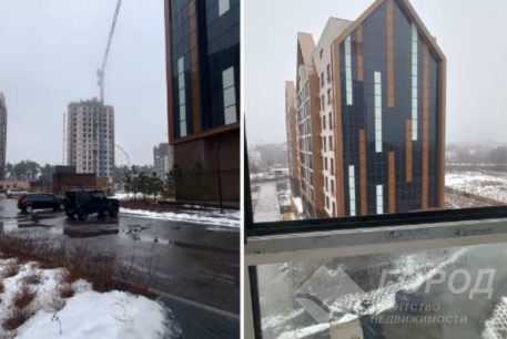 Продам 3-х кімнатну квартиру в новобудові, Центр, Код: 643198/20