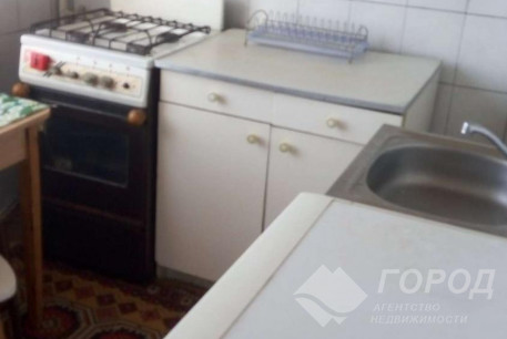 Продам 1-кімнатну квартиру, Гагарина проспект, Спортивная метро, Код: 643400/13