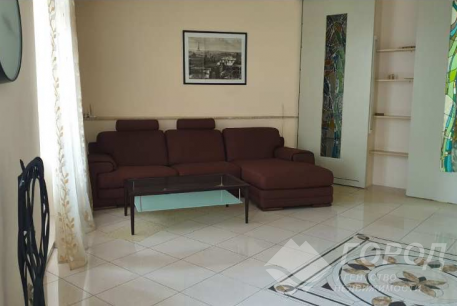 Продам 4-х кімнатну квартиру, Центр, Код: 644356/15