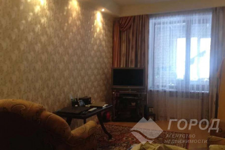 Продам 2-х кімнатну квартиру, ХТЗ, ХТЗ метро, Код: 644392/1