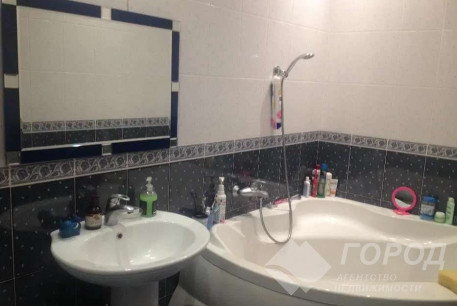 Продам 2-х кімнатну квартиру, ХТЗ, ХТЗ метро, Код: 644392/1