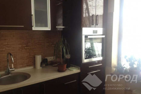 Продам 2-х кімнатну квартиру, ХТЗ, ХТЗ метро, Код: 644392/1