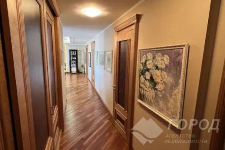 Продам 4-х кімнатну квартиру в новобудові, Центр, Площадь Конституции метро (Советская), Код: 644907/4