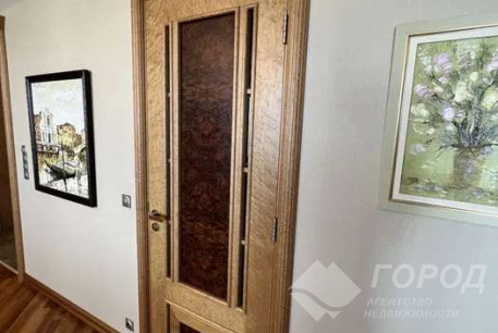 Продам 4-х кімнатну квартиру в новобудові, Центр, Площадь Конституции метро (Советская), Код: 644907/4