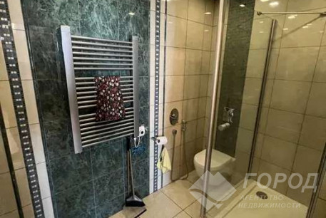 Продам 4-х кімнатну квартиру в новобудові, Центр, Площадь Конституции метро (Советская), Код: 644907/4