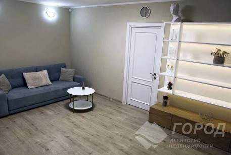 Сдам 2-х кімнатну квартиру, Центр, Код: 645081/4