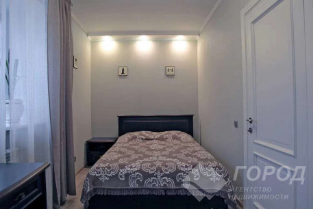 Сдам 2-х кімнатну квартиру, Центр, Код: 645081/4