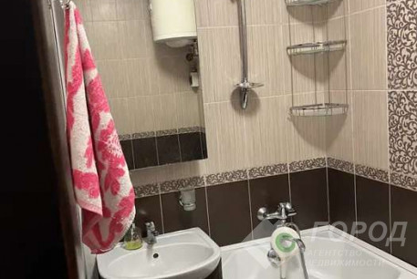 Продам 3-х кімнатну квартиру, Основа, Код: 645178/7