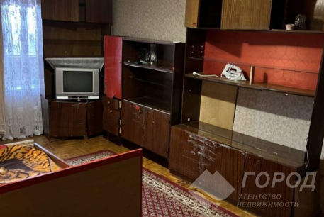 Продам 2-х кімнатну квартиру, Гагарина проспект, Код: 645243/38