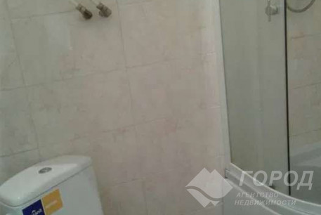 Сдам гостинку, Центральный рынок, Код: 645267/3