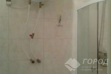 Сдам гостинку, Центральный рынок, Код: 645267/3